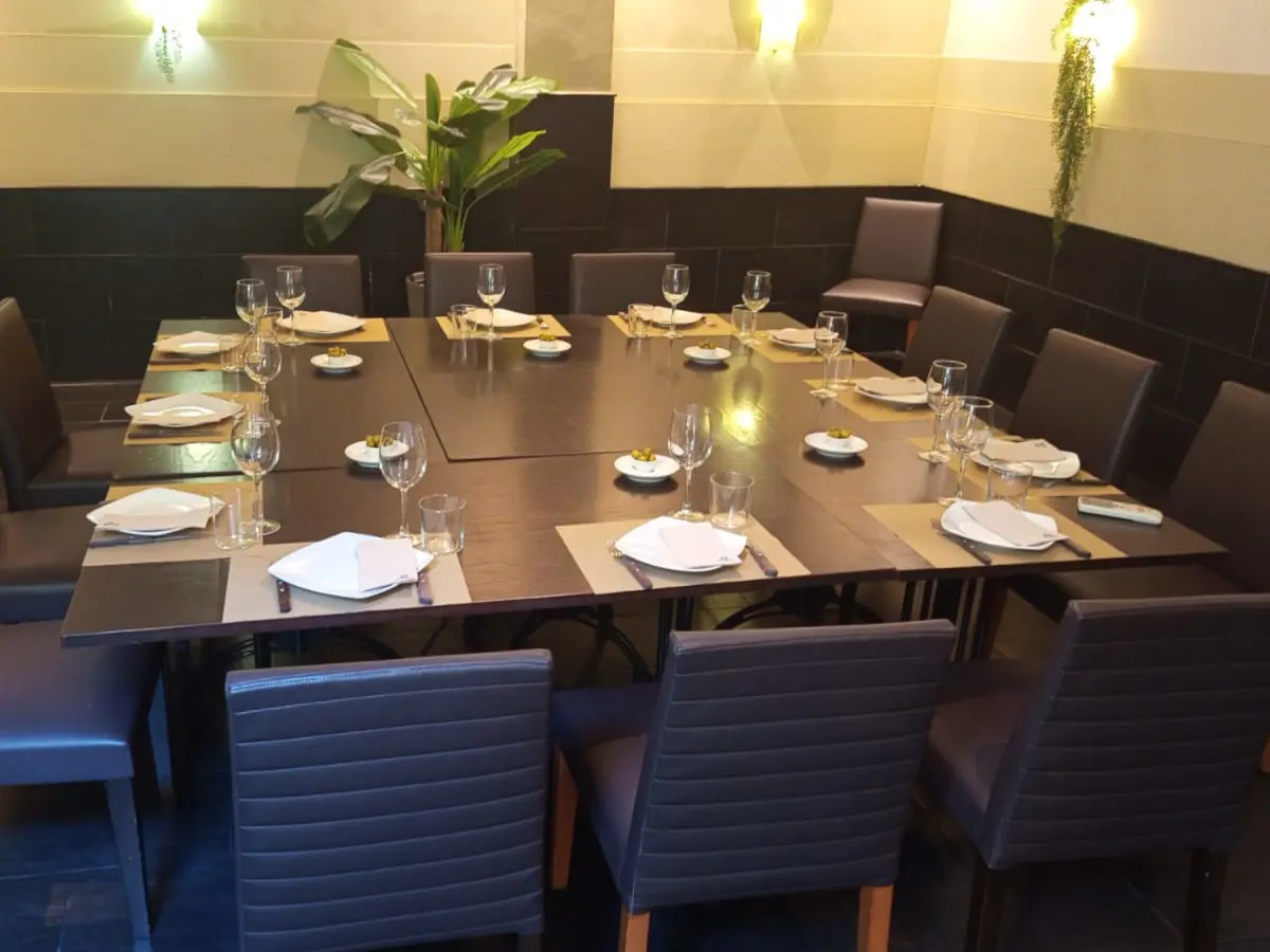 Mesa del Director para grupos en Viejo Barrio